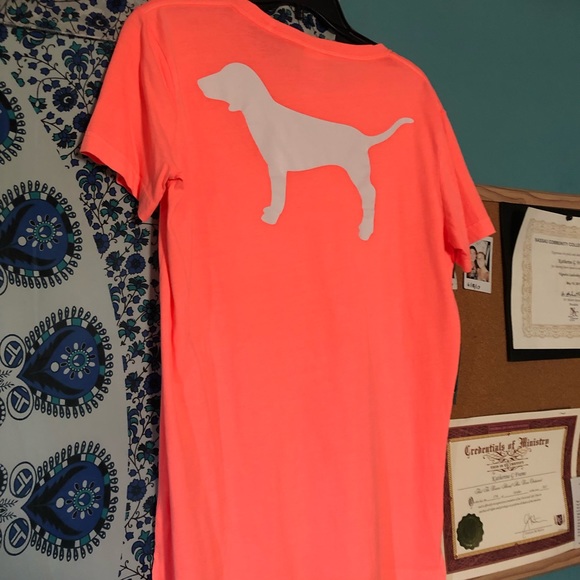 Neon coral over sized T-shirt - Picture 2 of 4